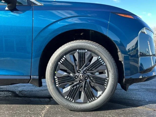 New 2026 Aurora Blue Pearl Metallic Nissan Platinum image 10