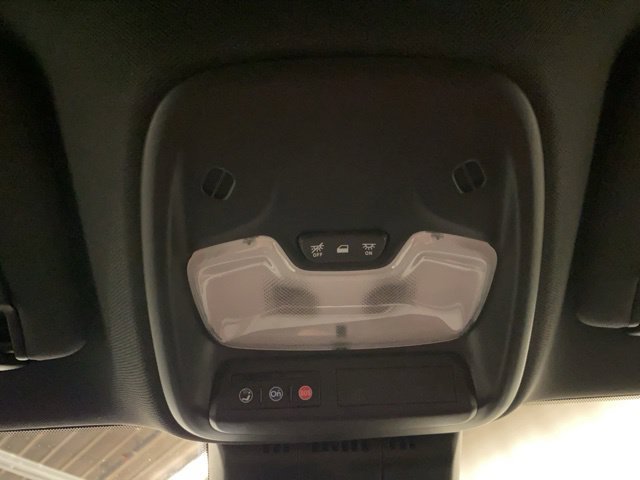 Used 2026 Red Chevrolet Trail Boss image 33
