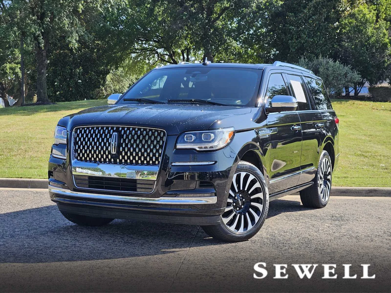 2023 Lincoln Navigator Black Label 4WD's photo