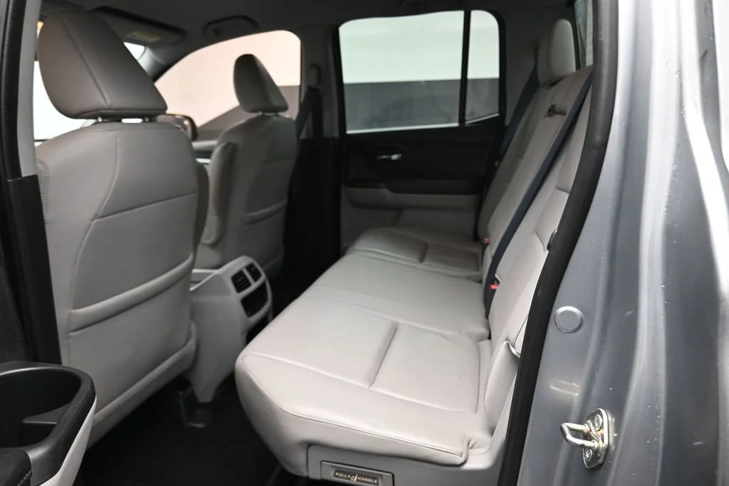 Used 2017  Honda RTL-T image 20