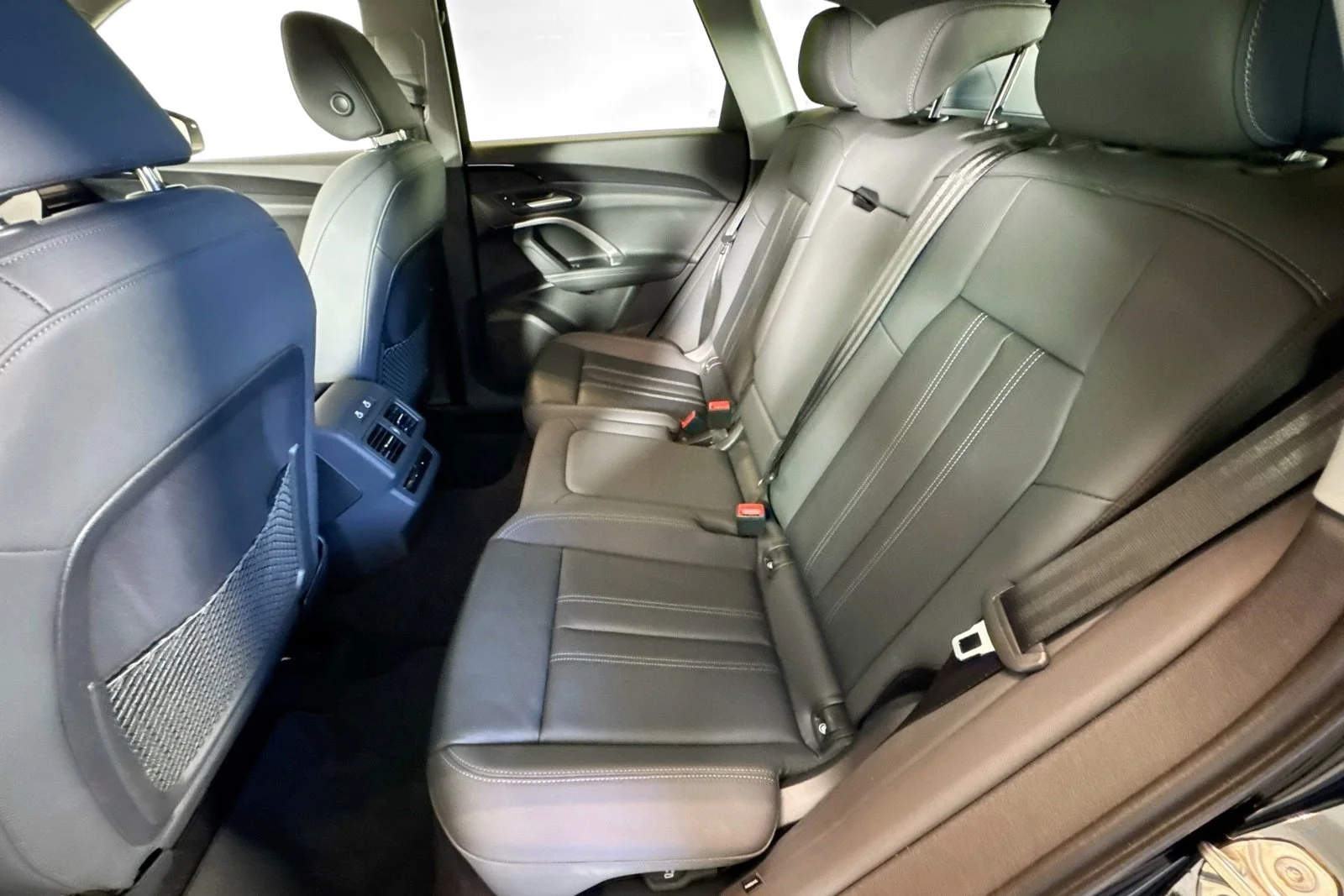 Used 2025 Mythos Black Audi Premium image 22