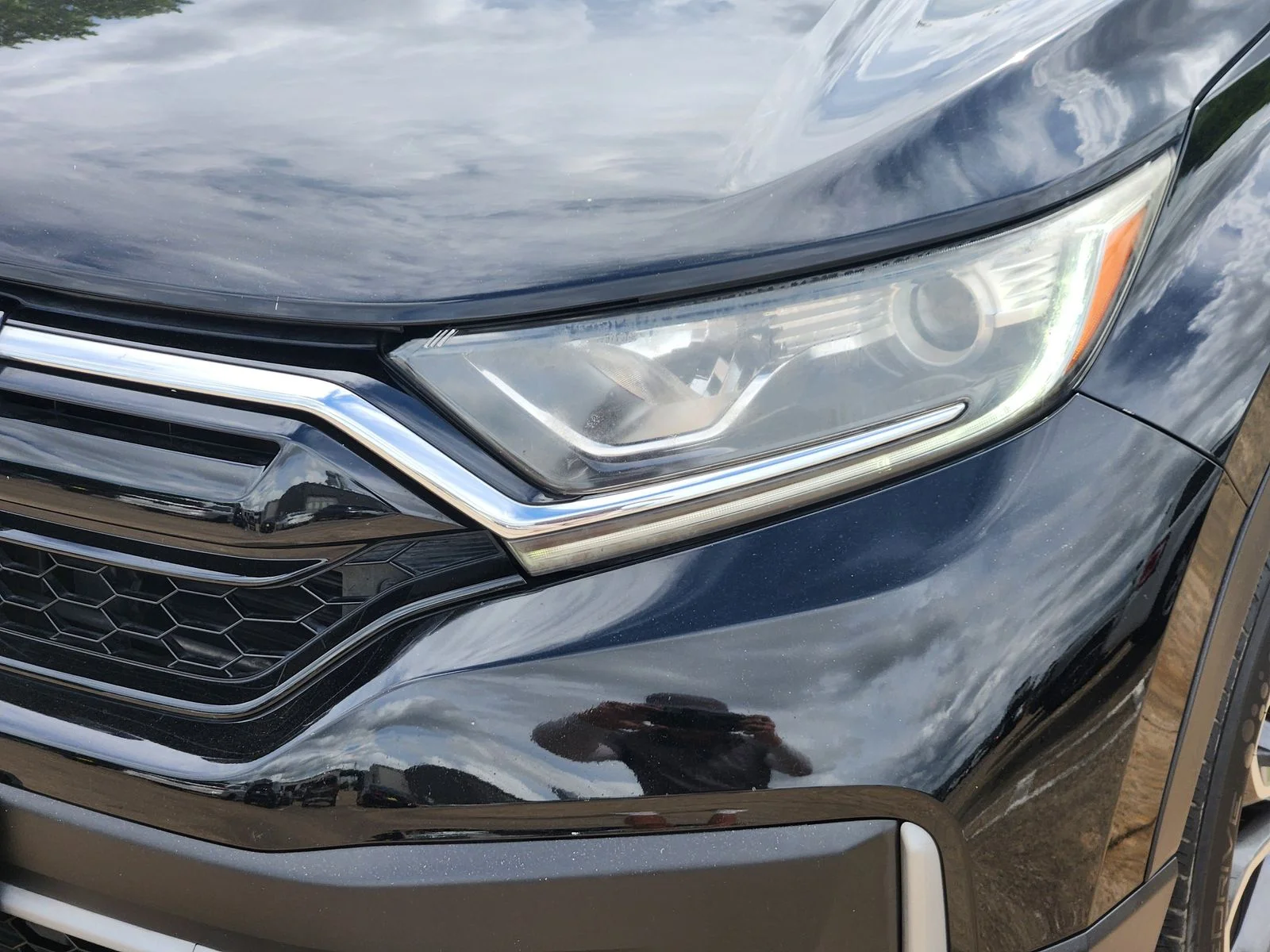 Used 2020 Black Honda EX-L image 7