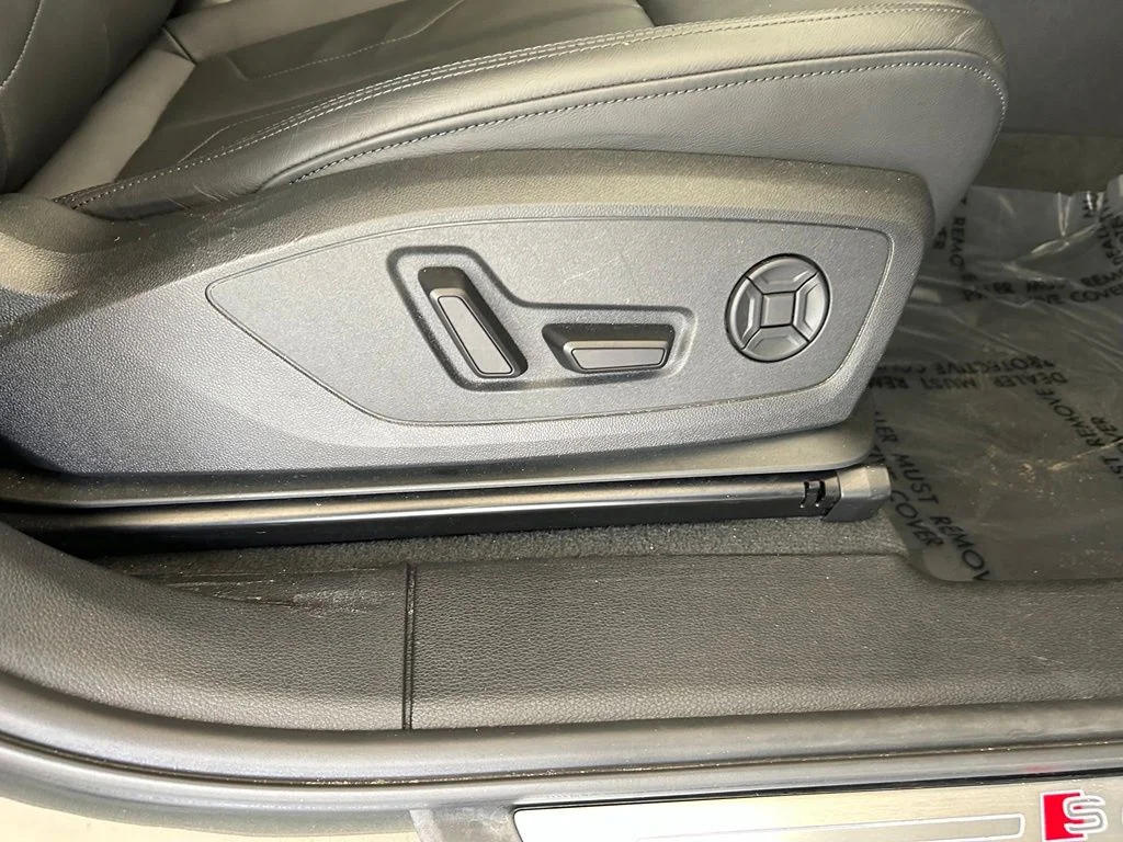 Used 2025 Gray Audi Premium image 27
