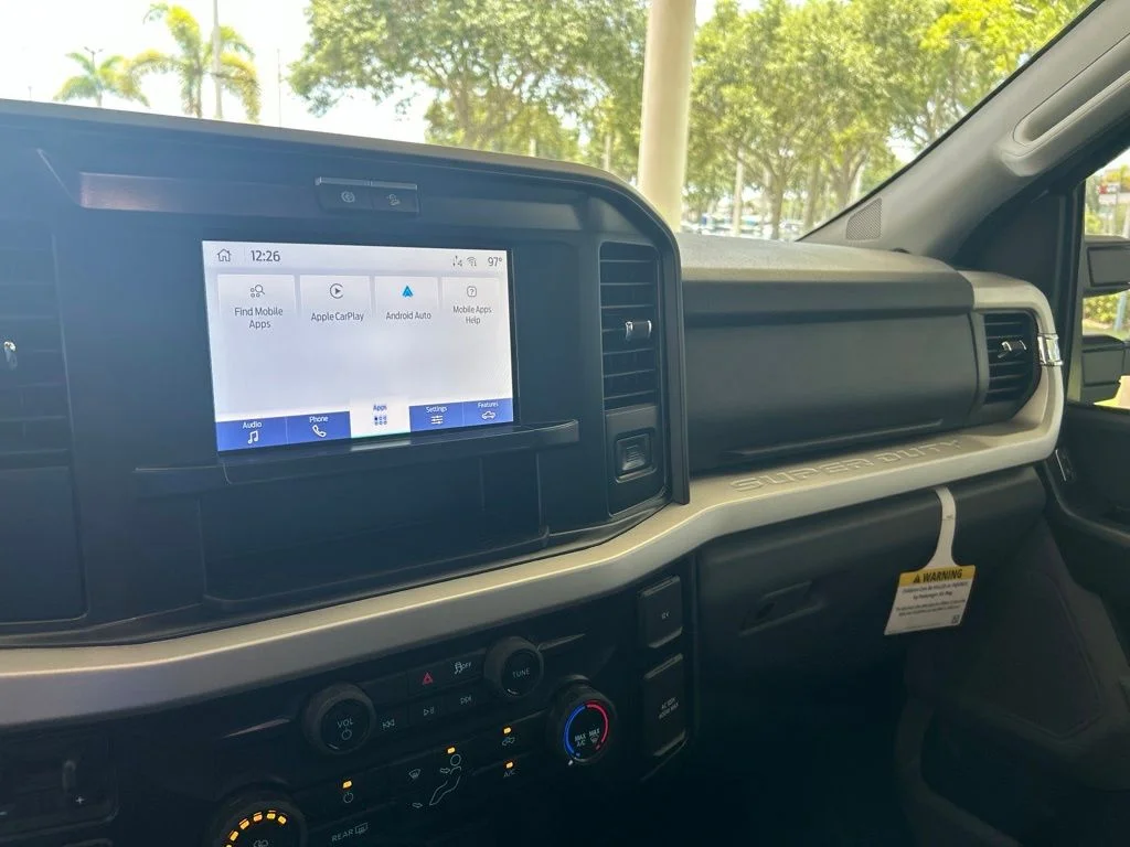 Used 2025 White Ford XLT image 11