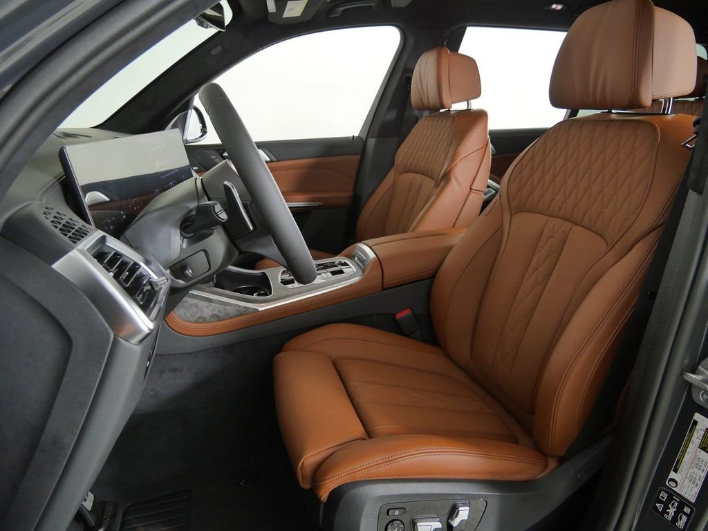 New 2027 Dravit Grey Metallic BMW xDrive40i image 38