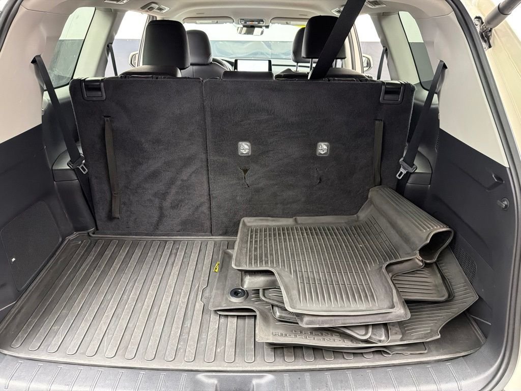 Used 2024 White Toyota Limited image 40