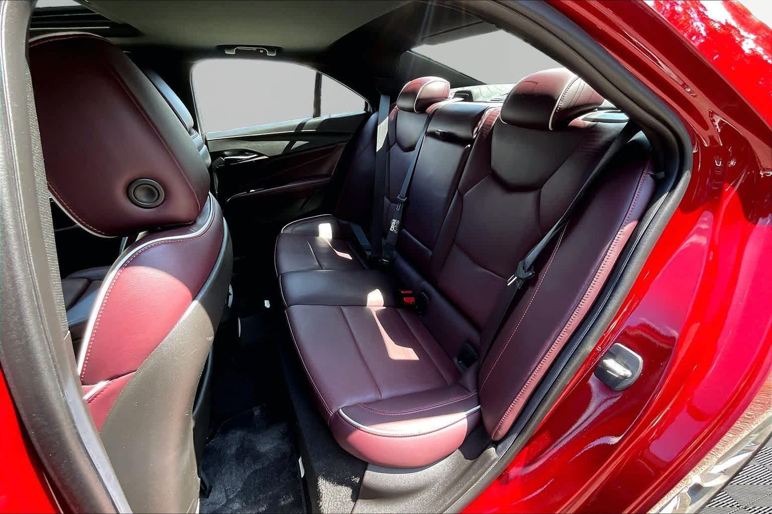 Used 2022 Infrared Tintcoat Cadillac  image 41