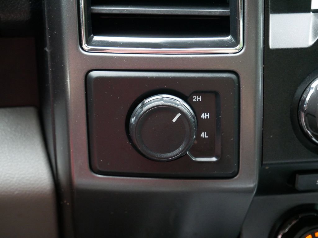 Certified Used 2018 Black Ford XLT image 24