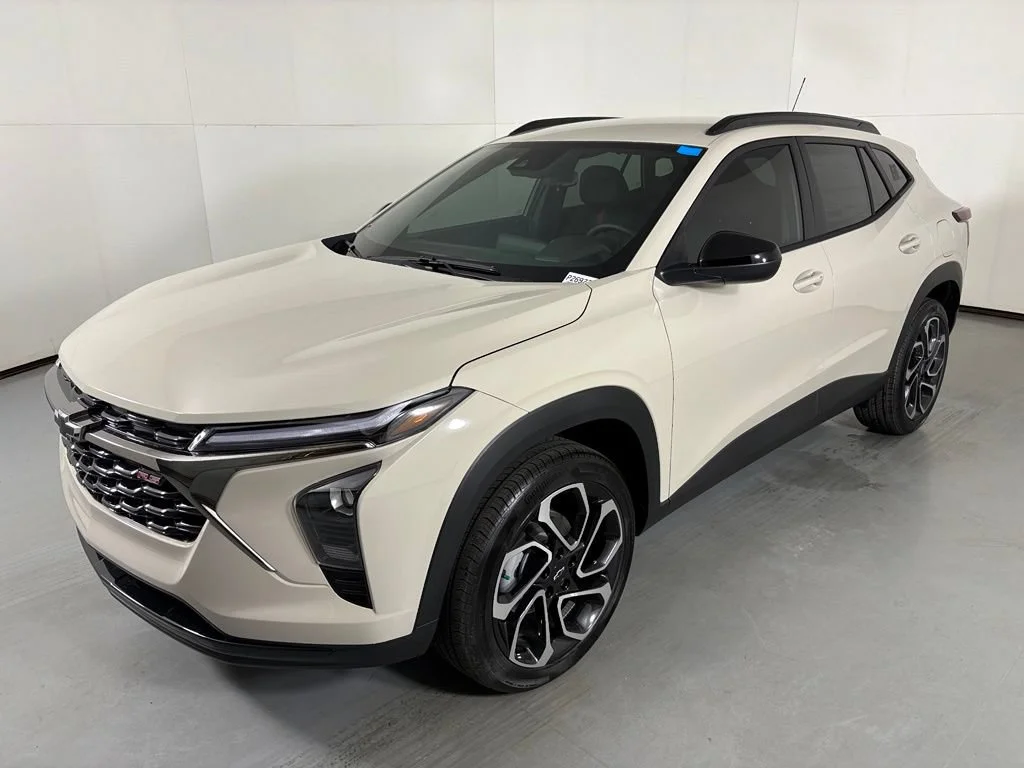 New 2026 White Sands Chevrolet 2RS image 6