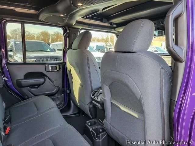New 2026 Reign Exterior Paint Jeep Sport S image 22