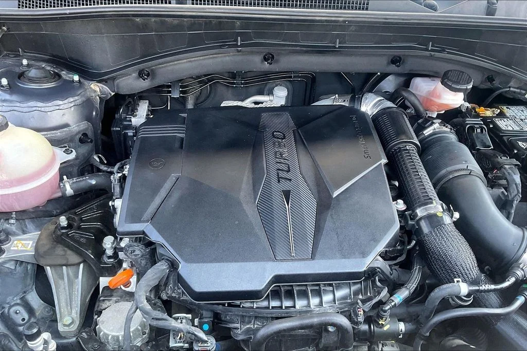 Used 2022 Gray Hyundai Calligraphy image 9
