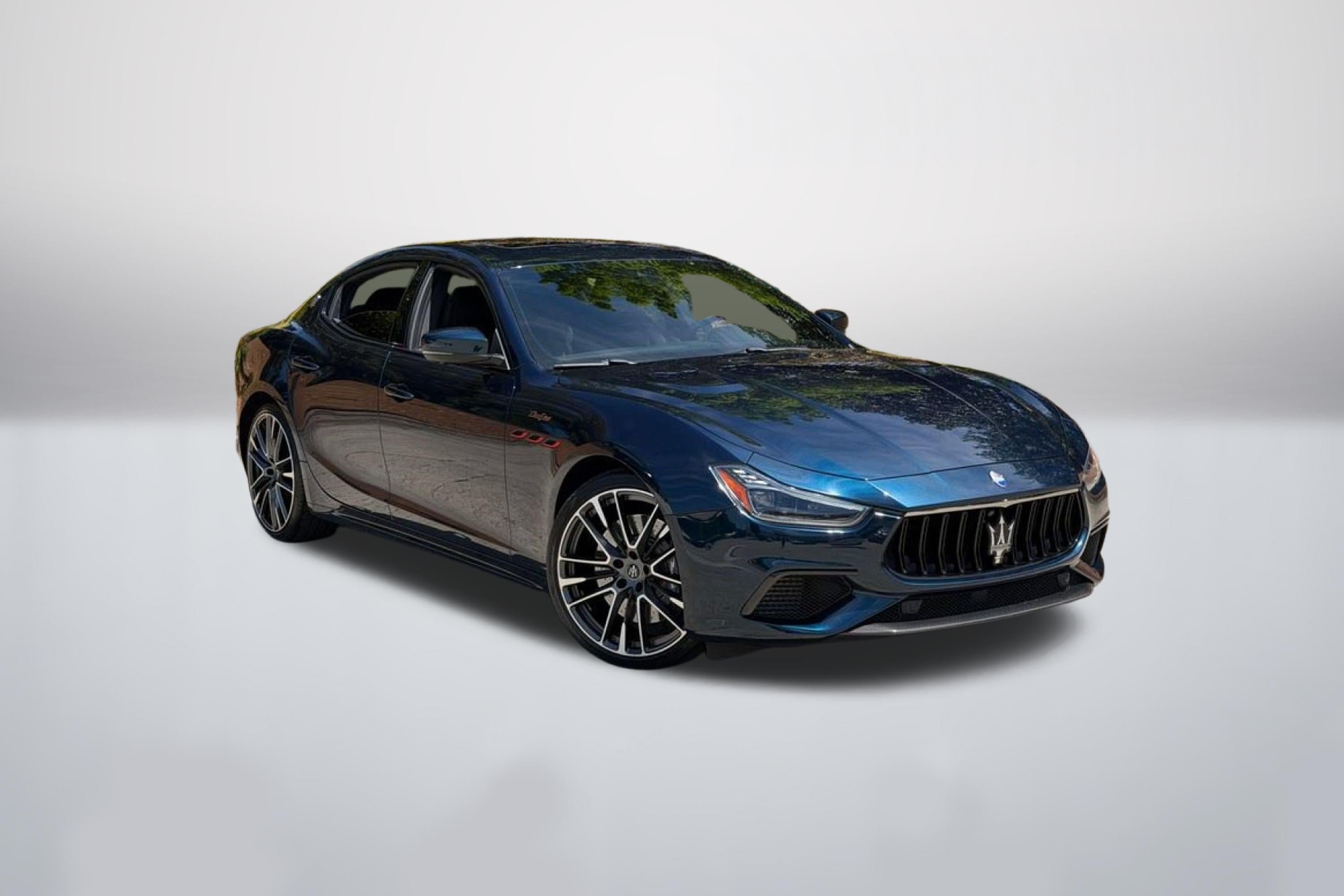 Used 2021 Blue Maserati Trofeo image 1