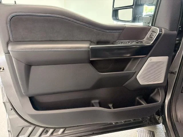 New 2026 Carbonized Gray Metallic Ford F-250® Platinum® image 33