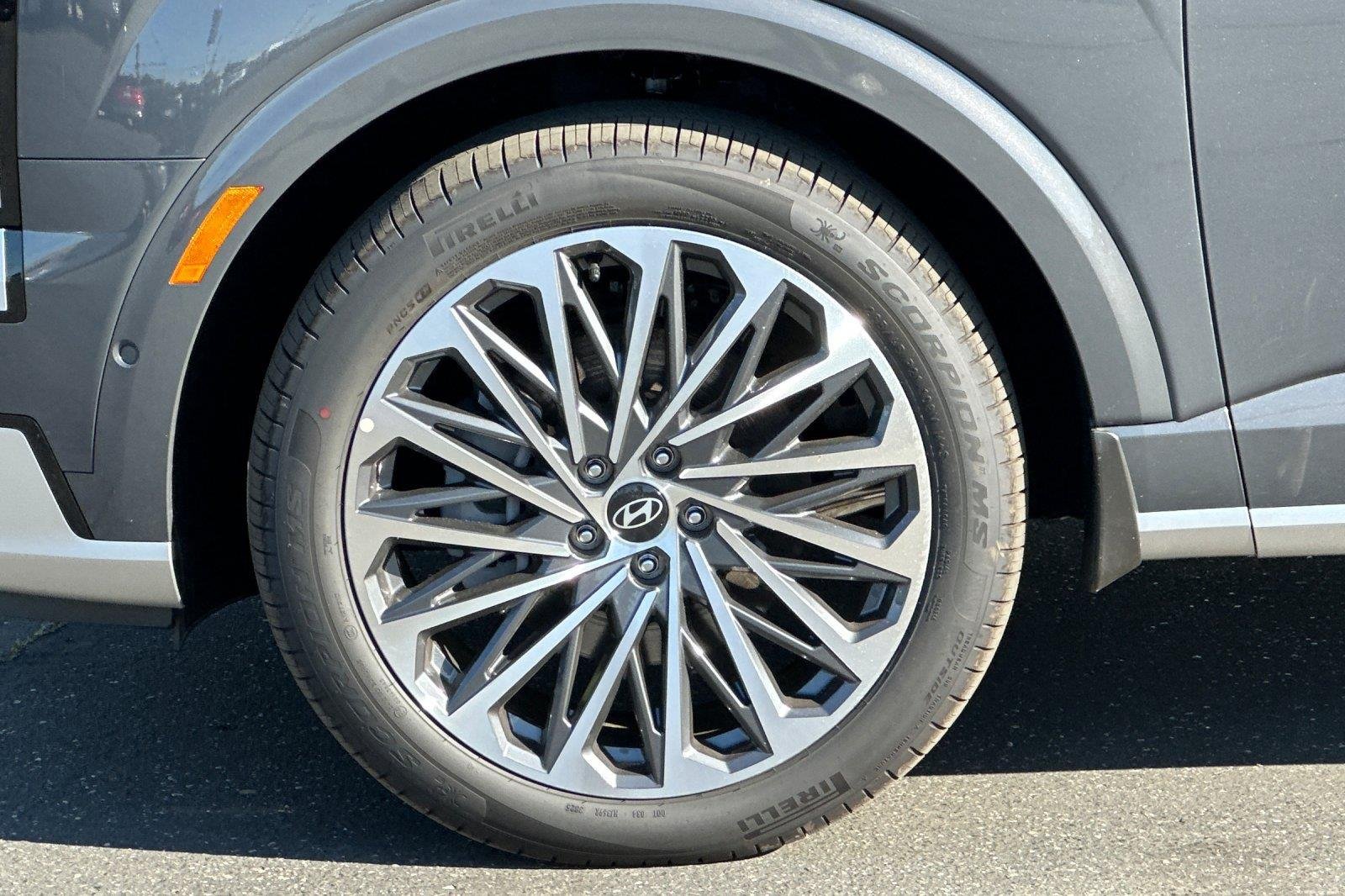 New 2026 Ecotronic Gray Pearl Hyundai Calligraphy AWD image 56