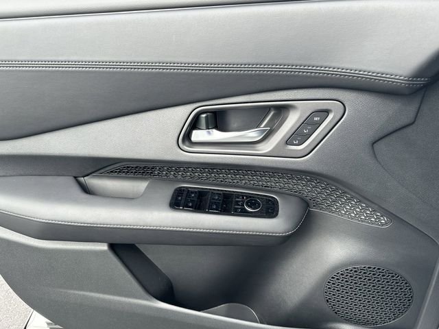 New 2024 Gray Nissan ENGAGE e-4ORCE image 9