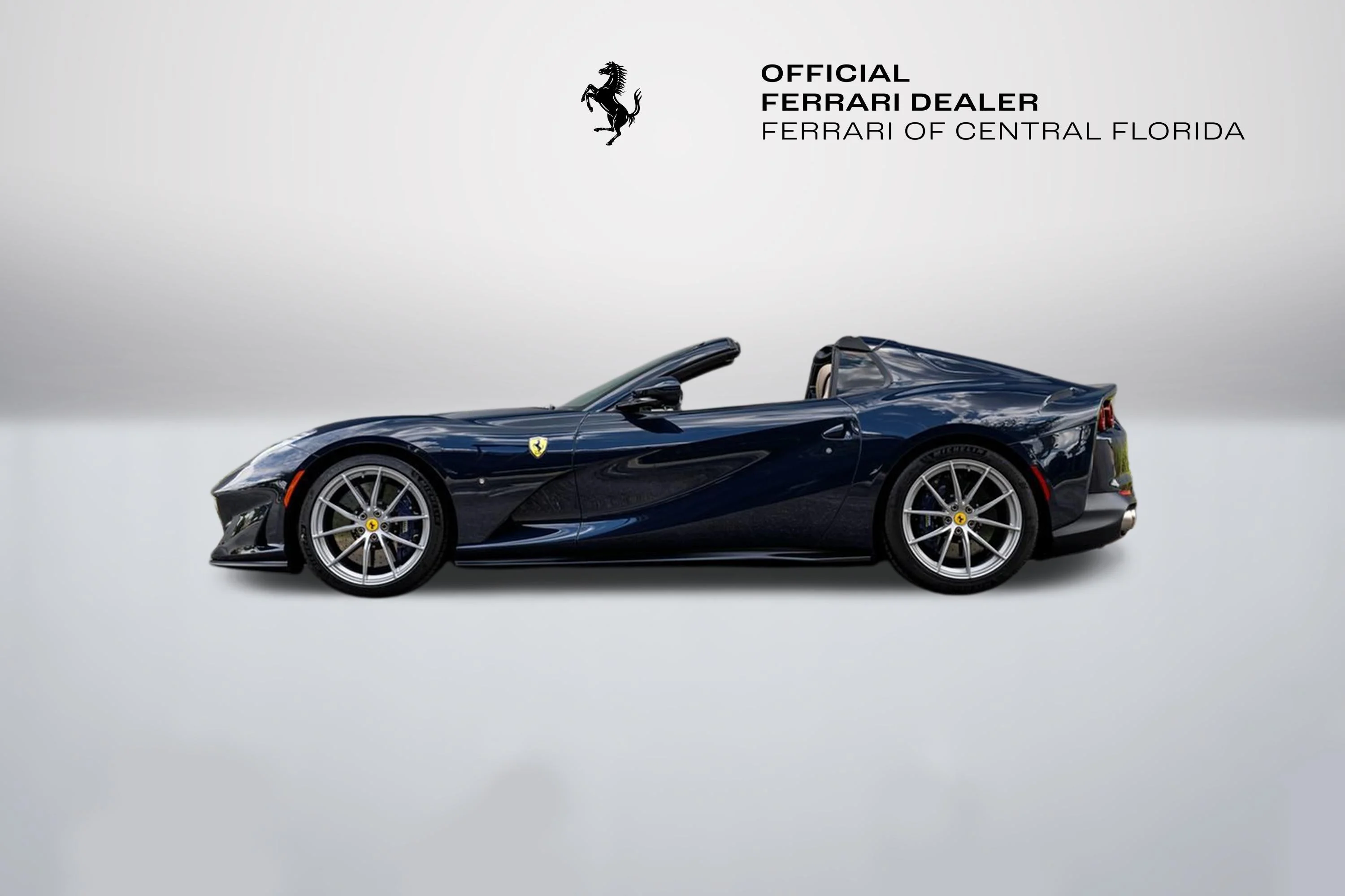 Used 2022 Blu Pozzi Ferrari  image 2