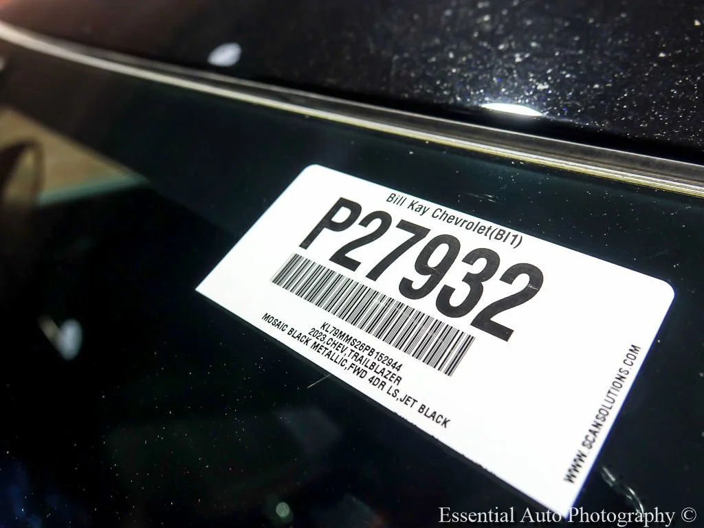 Used 2023 Mosaic Black Metallic Chevrolet LS image 27