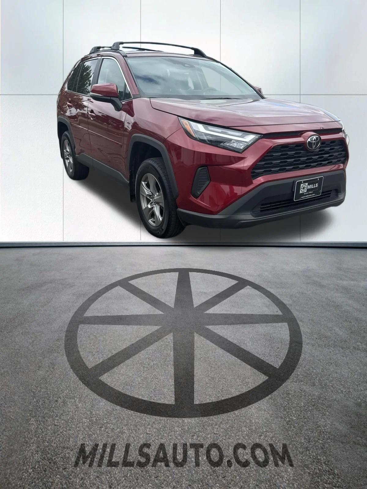 Used 2024 Red Toyota XLE image 3