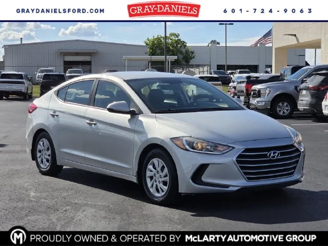 Used 2018 Symphony Silver Hyundai SE image 1