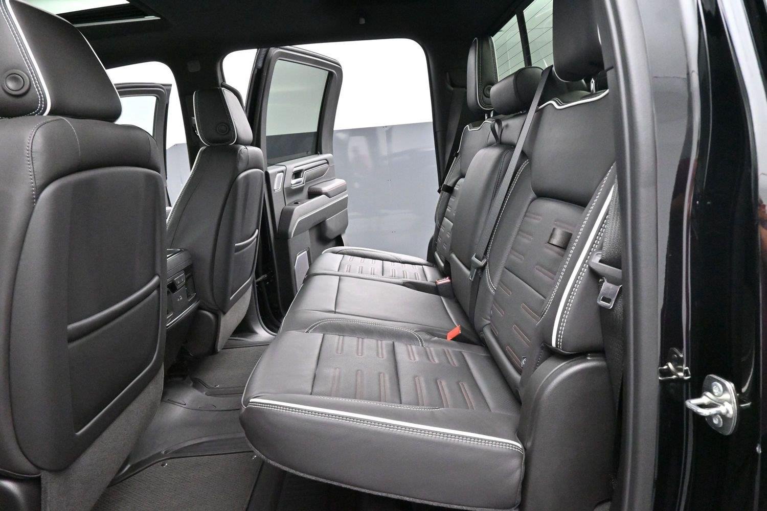 Used 2026 Onyx Black GMC AT4X image 30