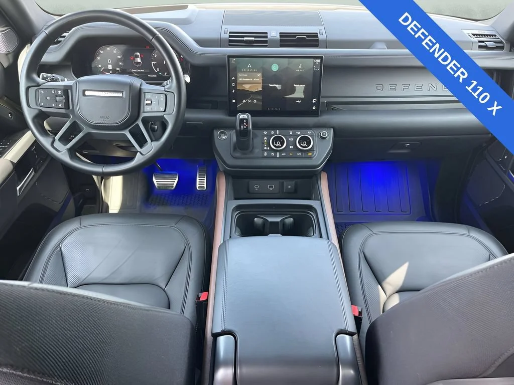 Used 2024  Land Rover X image 48