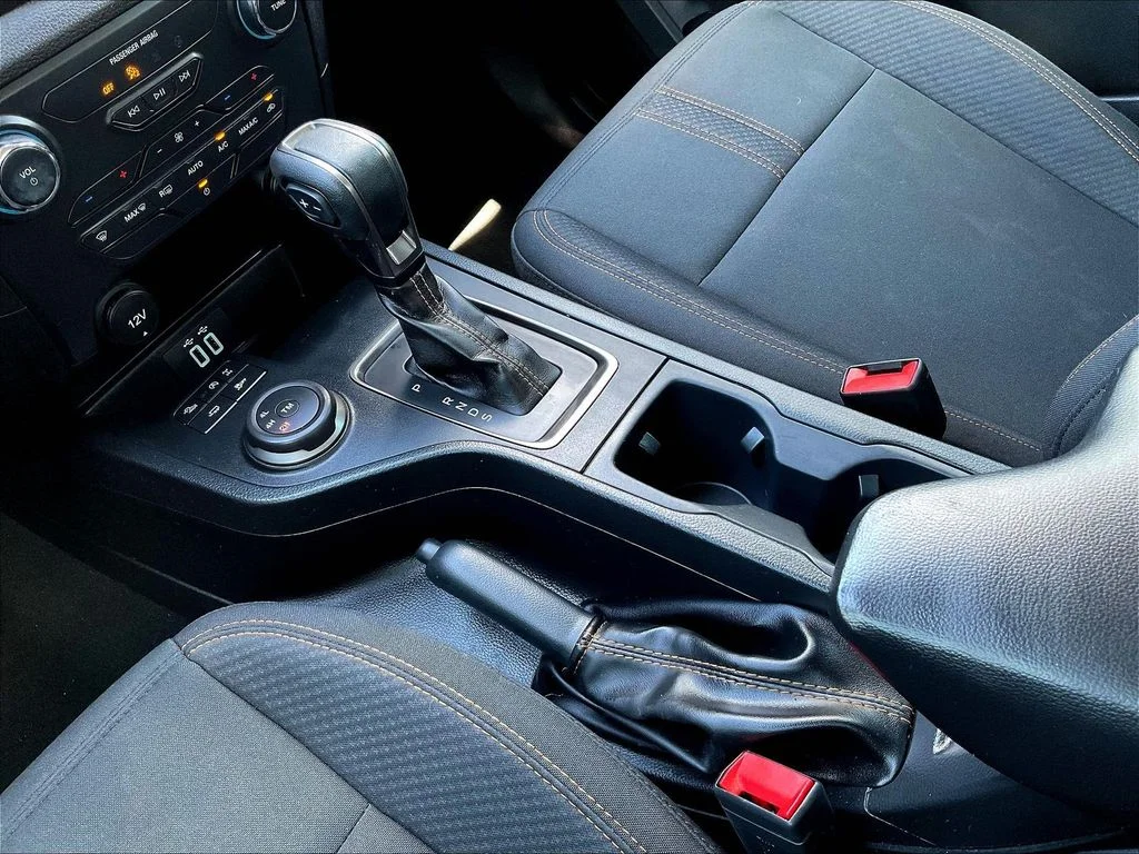 Used 2022 Shadow Black Ford XLT image 21