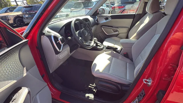 Used 2022 Red Kia LX image 7
