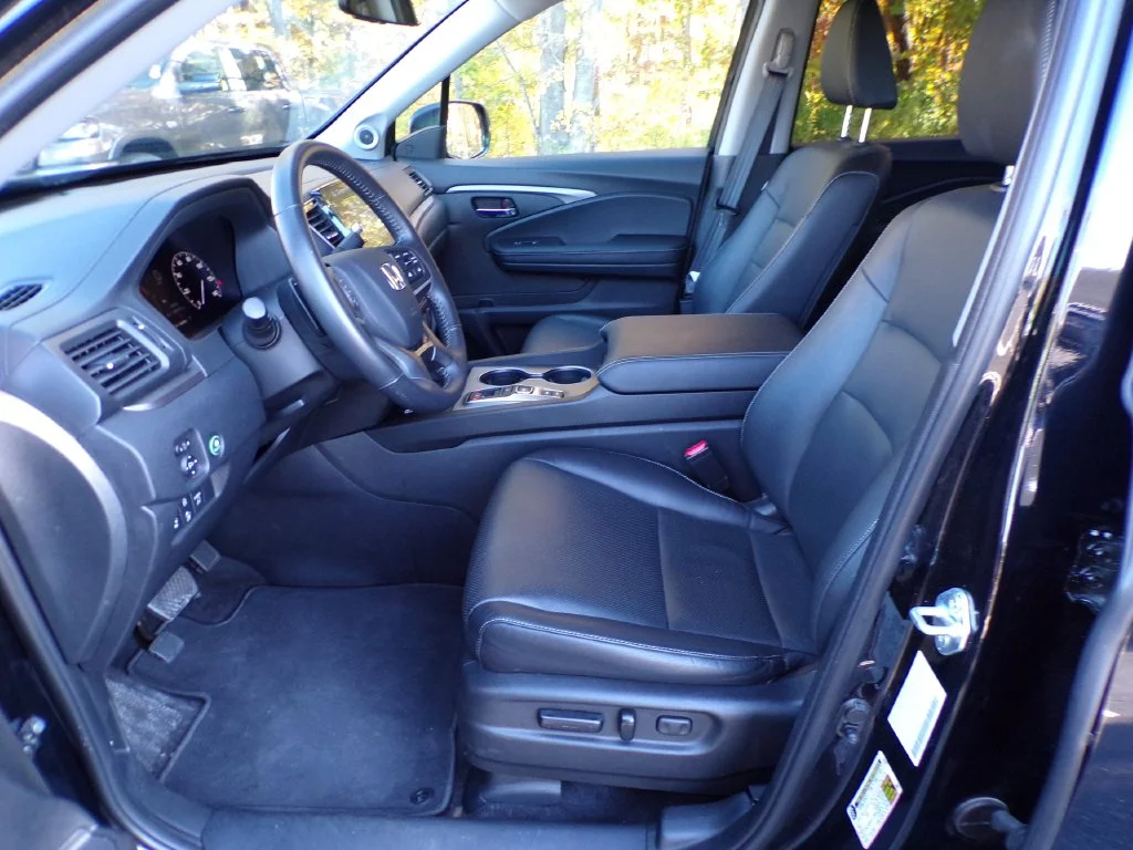 Used 2026 Black Honda RTL image 21