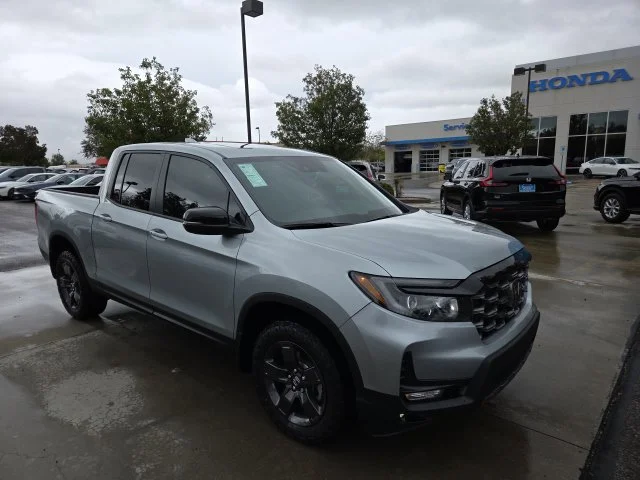New 2026 Solar Silver Metallic Honda TrailSport image 2