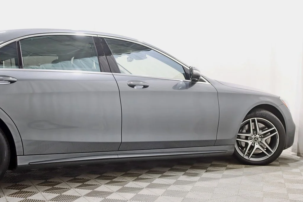 Used 2019 Gray Mercedes-Benz S 560 image 11