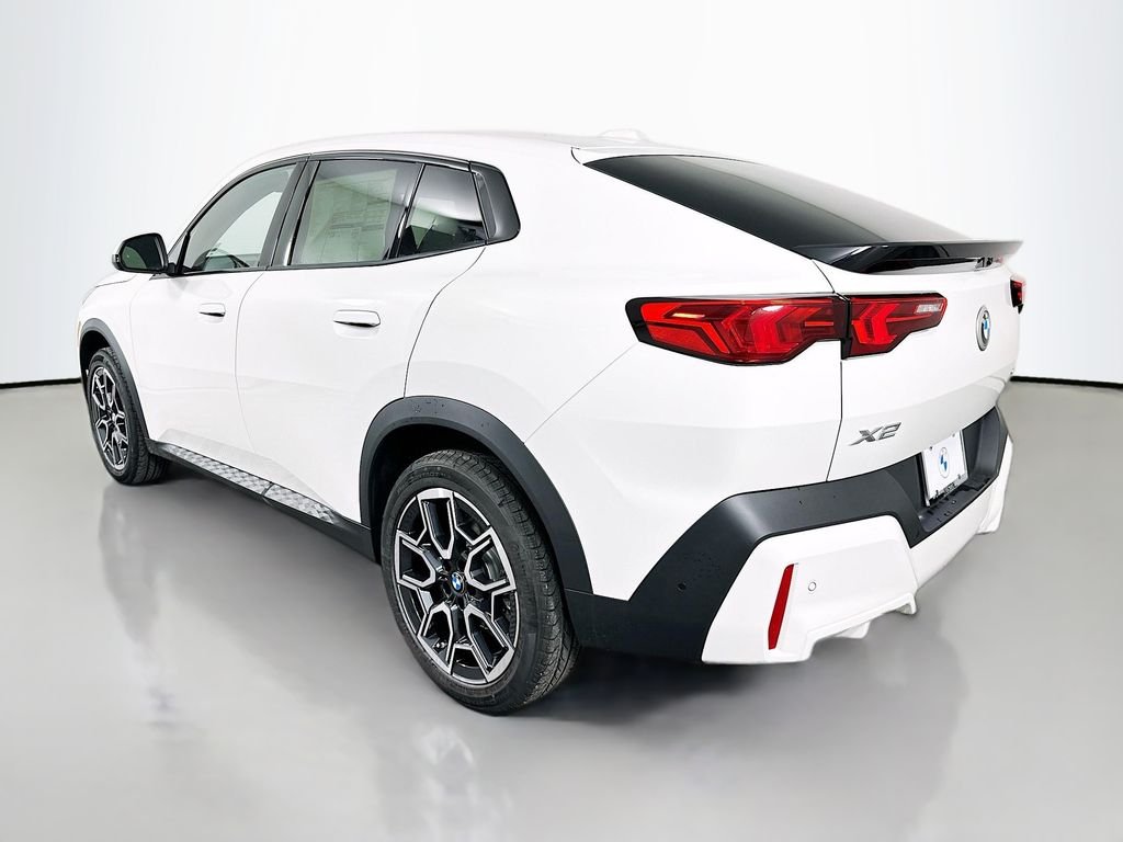 New 2026 Alpine White BMW xDrive28i image 7