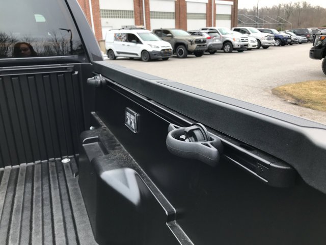 2026 Toyota Tacoma SR5 - Photo 22