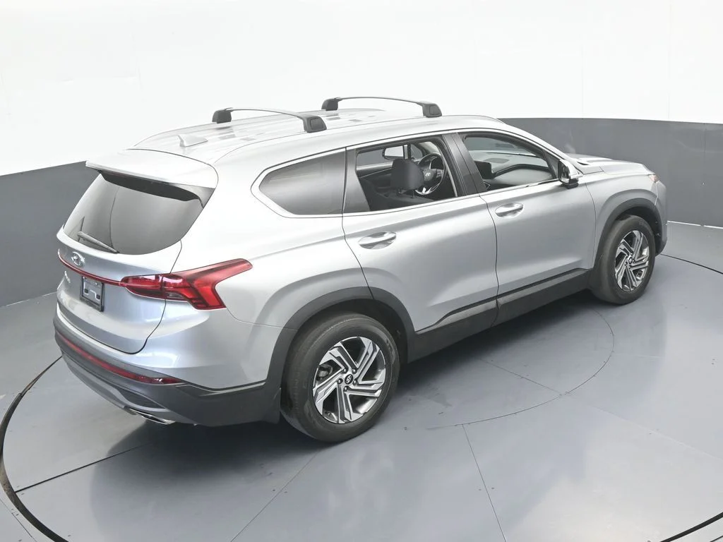 Used 2023 Shimmering Silver Pearl Hyundai SEL image 49