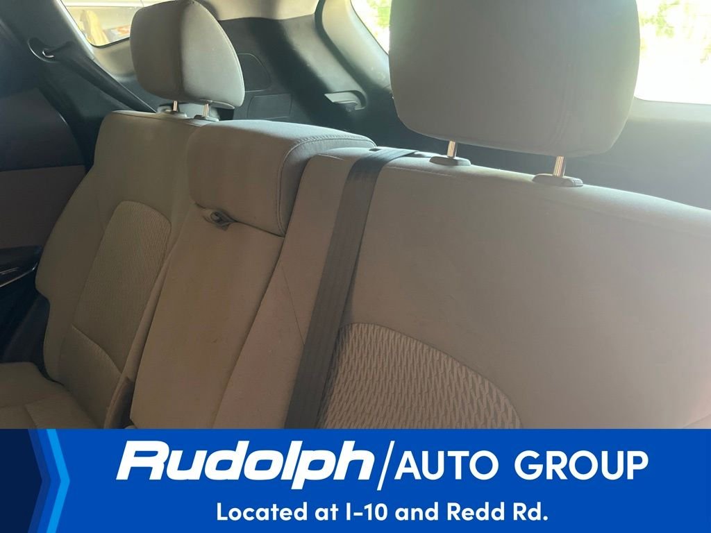 Used 2018 Gray Hyundai 2.4 Base image 10