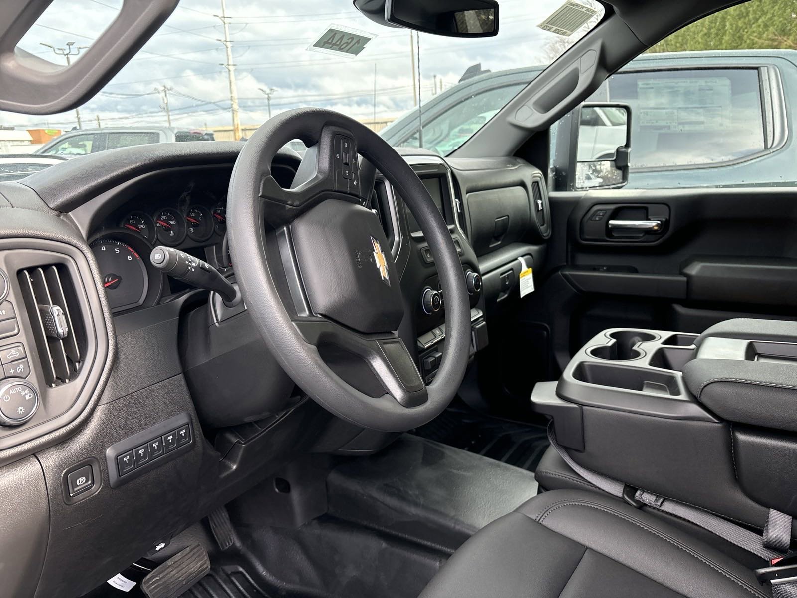 2024 Chevrolet Silverado 2500 HD Work Truck - Photo 11