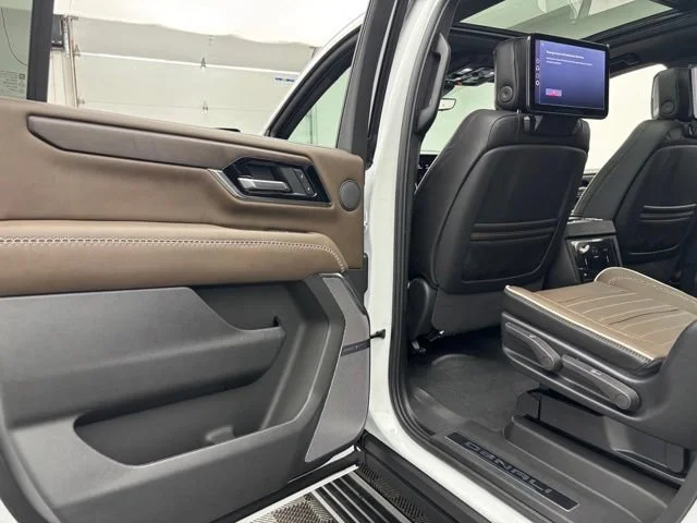 2026 GMC Yukon XL Denali Ultimate - Photo 46