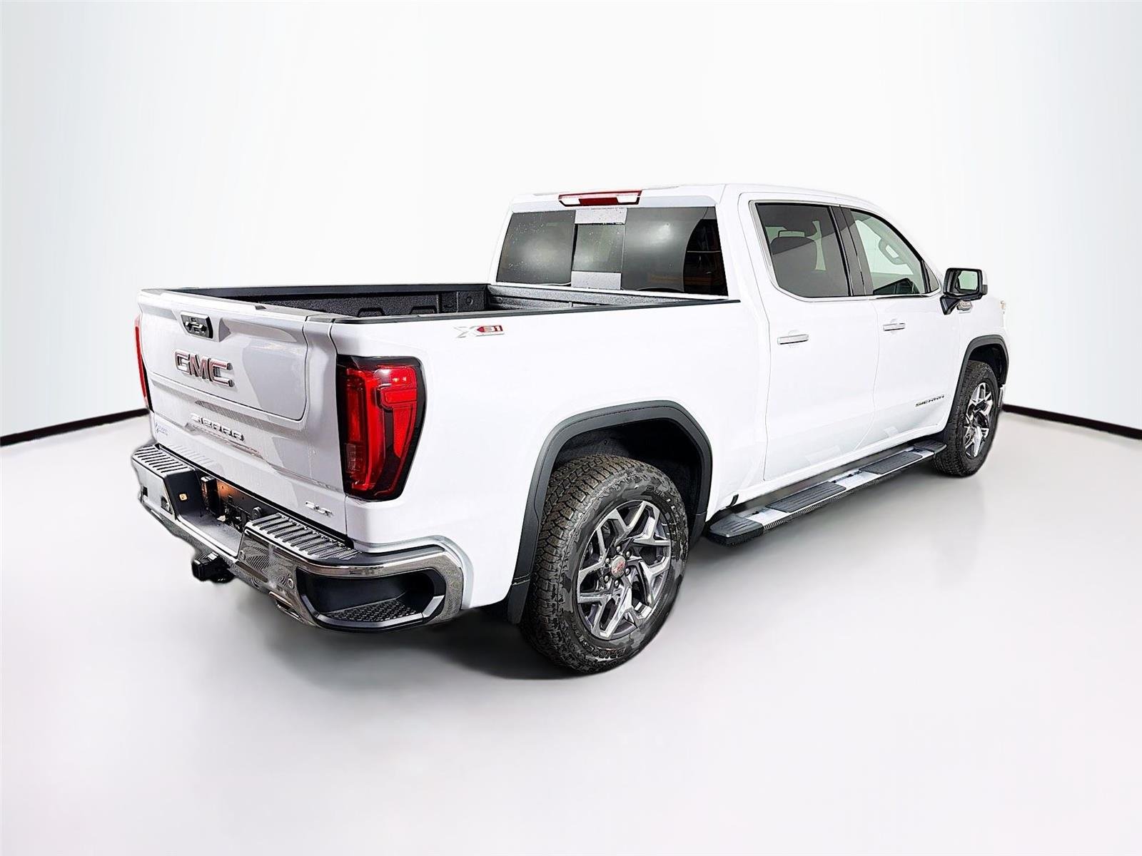 New 2026 Glacier White Tricoat GMC SLT image 7