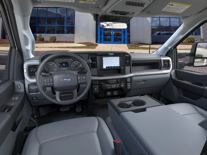 New 2025 Oxford White Ford F-550® XL image 26