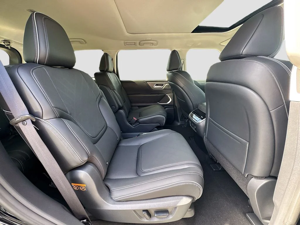 New 2027 MINERAL BLACK INFINITI Sport AWD image 30