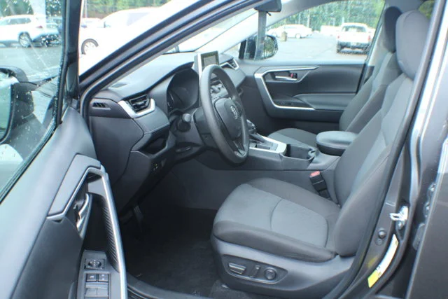 Used 2025 Magnetic Gray Metallic Toyota XLE image 13