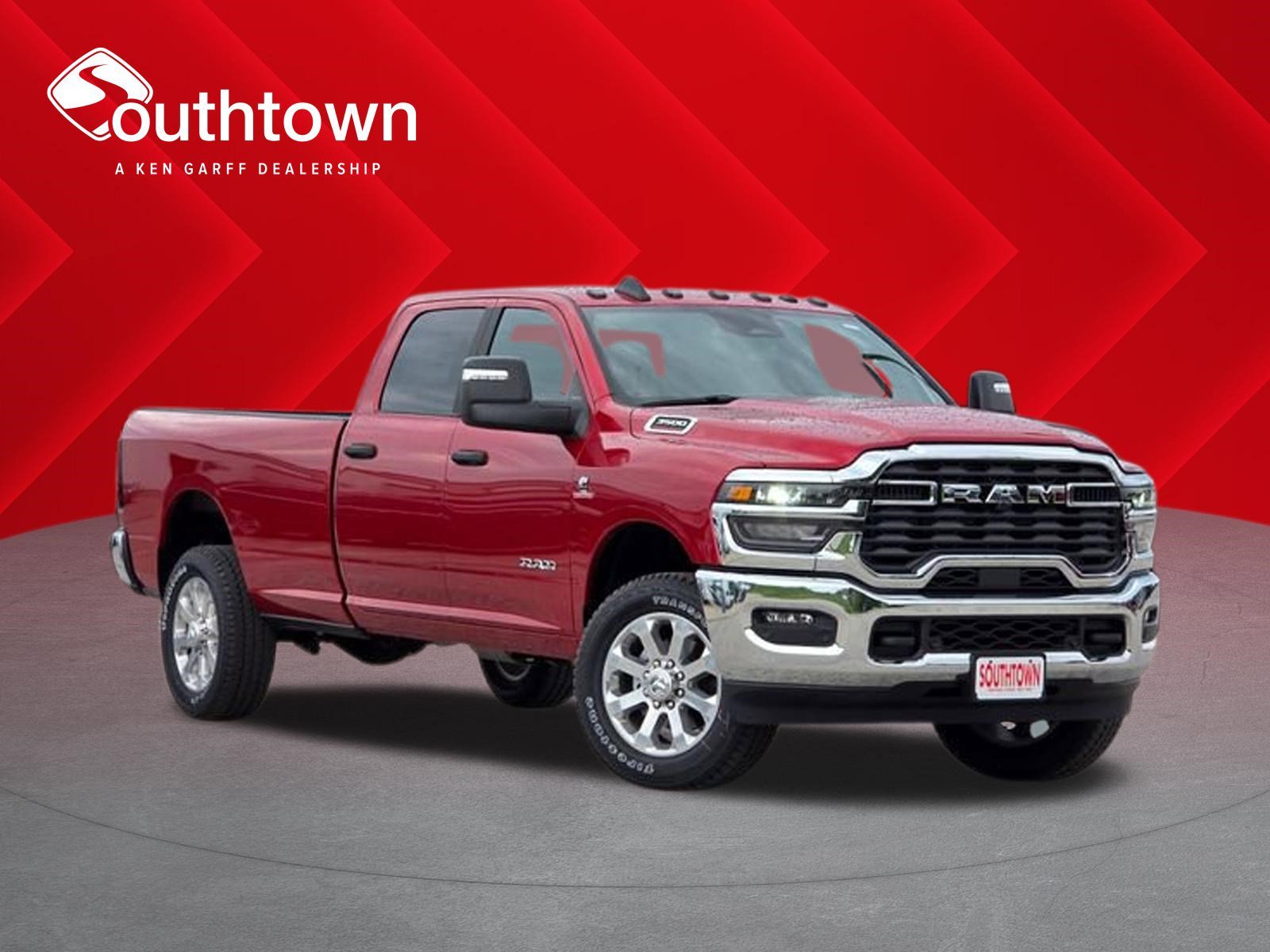 New 2026 Molten Red Pearl-Coat Exterior Paint RAM Big Horn image 1