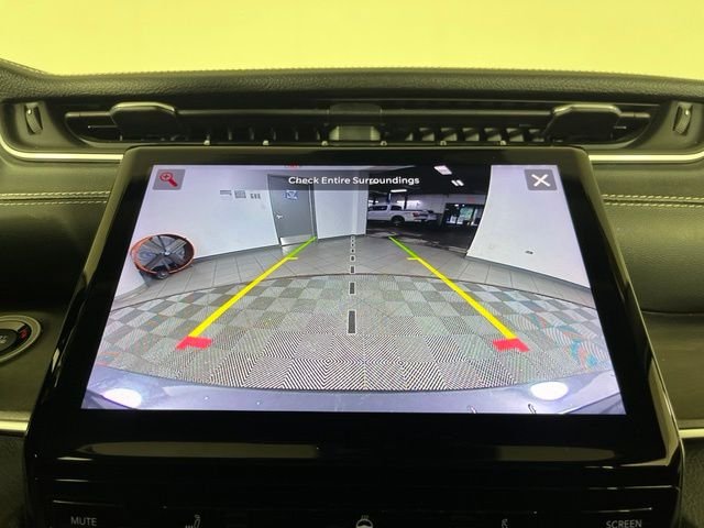 Used 2023 Gray Jeep Limited image 33