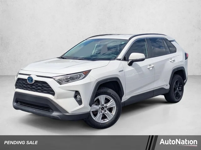 2020 Toyota RAV4 Hybrid XLE
