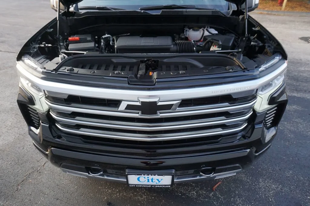 New 2026 Black Chevrolet High Country image 32