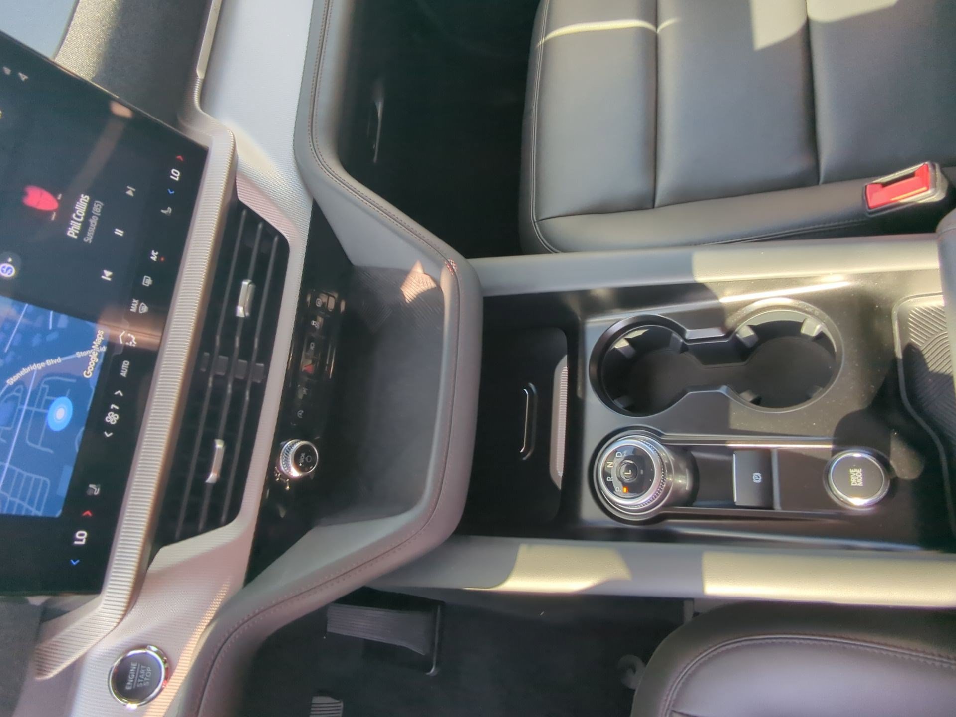 Used 2025  Ford Active image 18