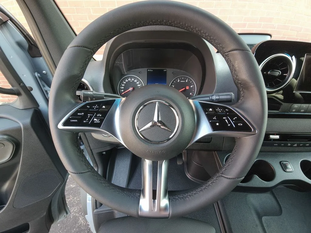 Used 2026 Gray Mercedes-Benz Cargo 144 WB image 11