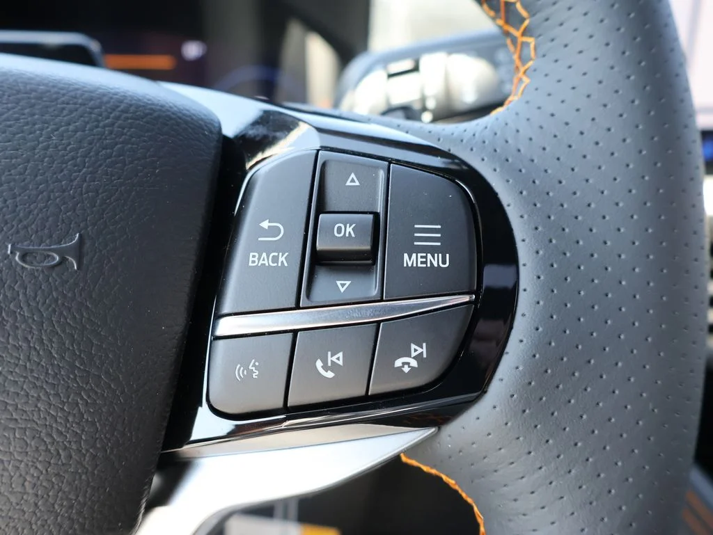 New 2026 Star White Metallic Tri-Coat Ford Tremor® image 30