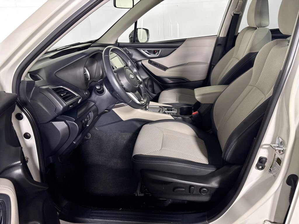 Used 2023 White Subaru Premium image 11