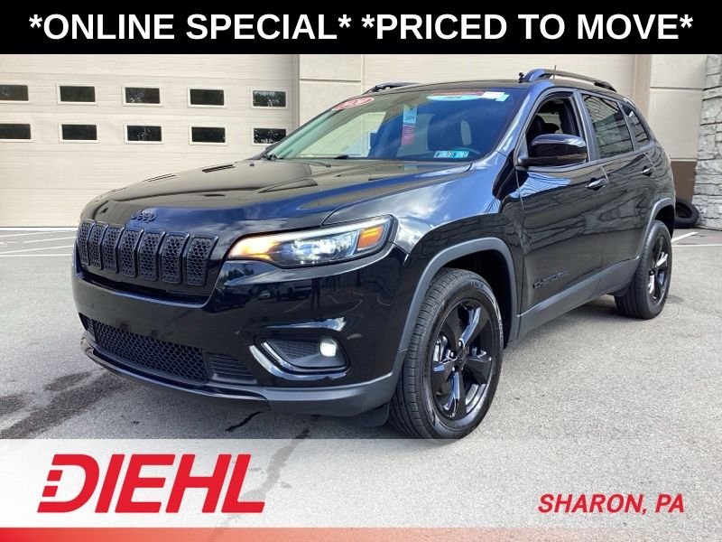 Used 2020 Black Jeep Latitude Plus image 4