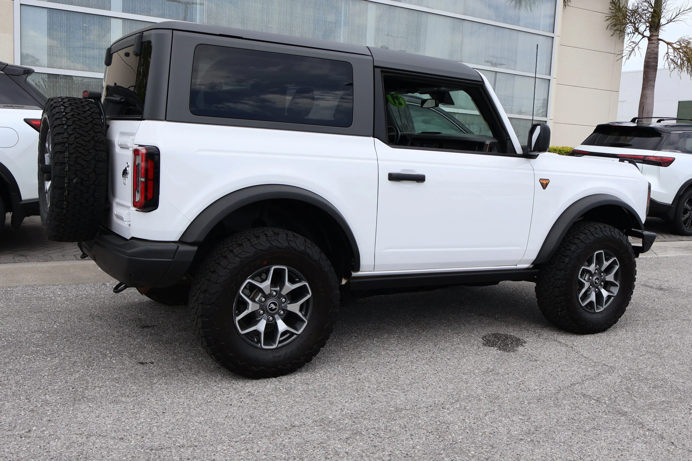 2021 Ford Bronco 2-Door Badlands - Photo 7